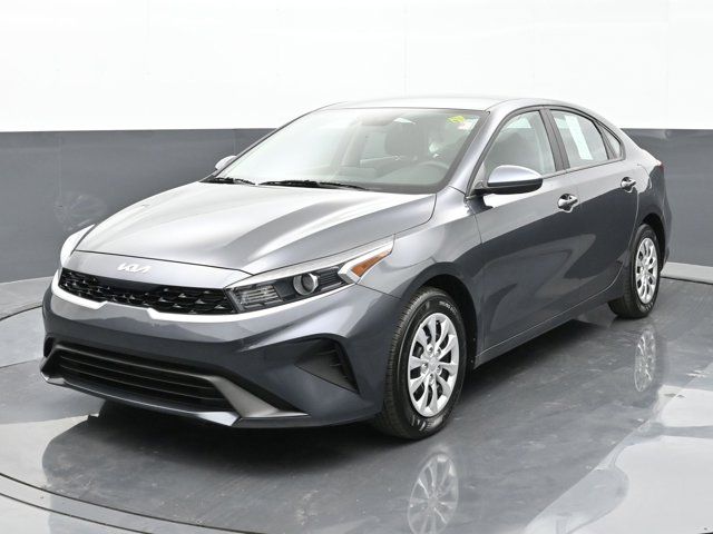 2023 Kia Forte LX