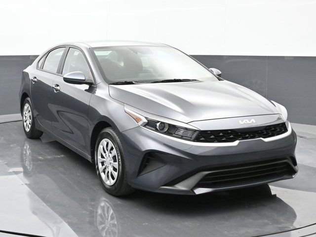 2023 Kia Forte LX