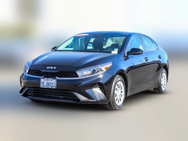 2023 Kia Forte LX