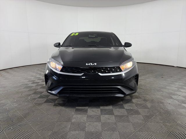 2023 Kia Forte LX