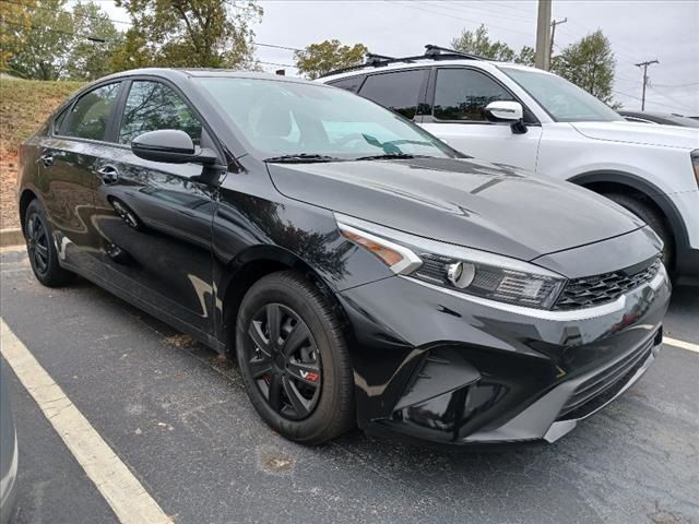 2023 Kia Forte LX