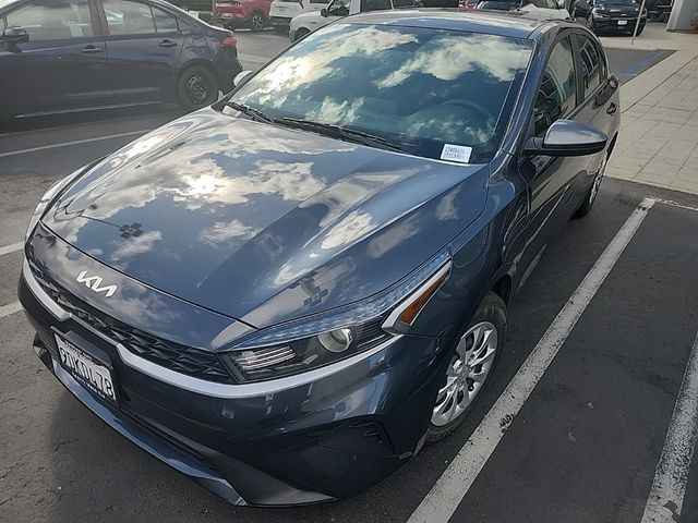 2023 Kia Forte LX