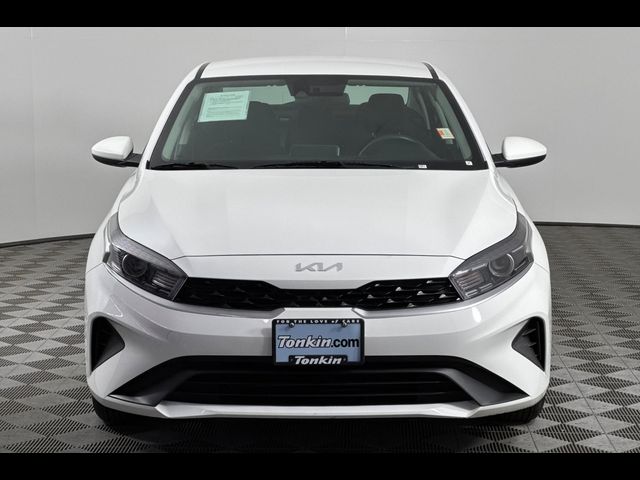 2023 Kia Forte LX