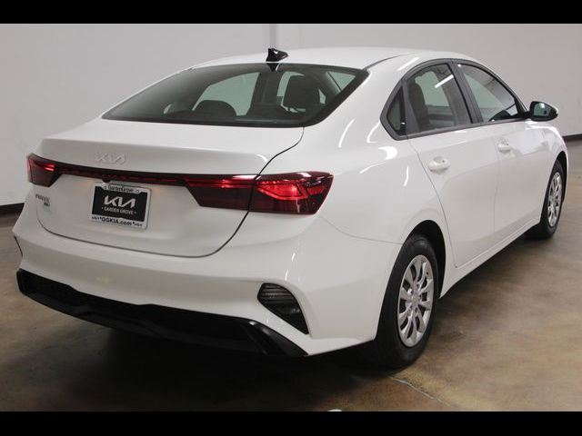 2023 Kia Forte LX