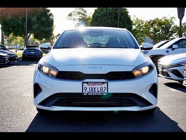 2023 Kia Forte LX