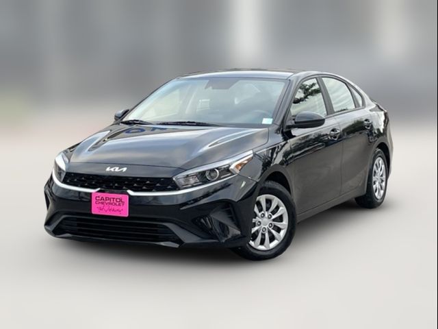 2023 Kia Forte LX