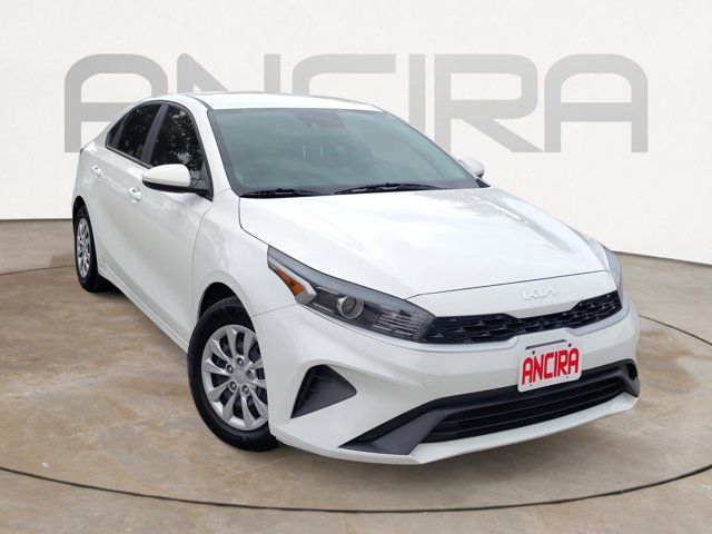2023 Kia Forte LX