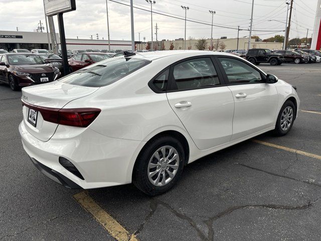 2023 Kia Forte LX