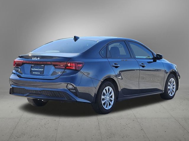 2023 Kia Forte LX