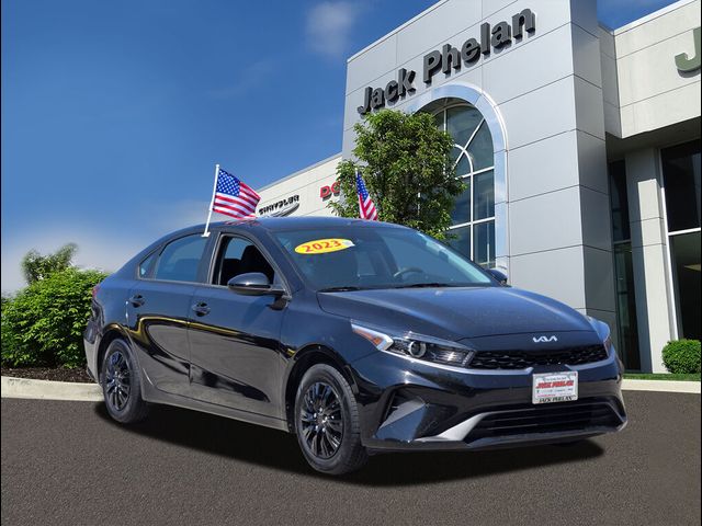 2023 Kia Forte LX