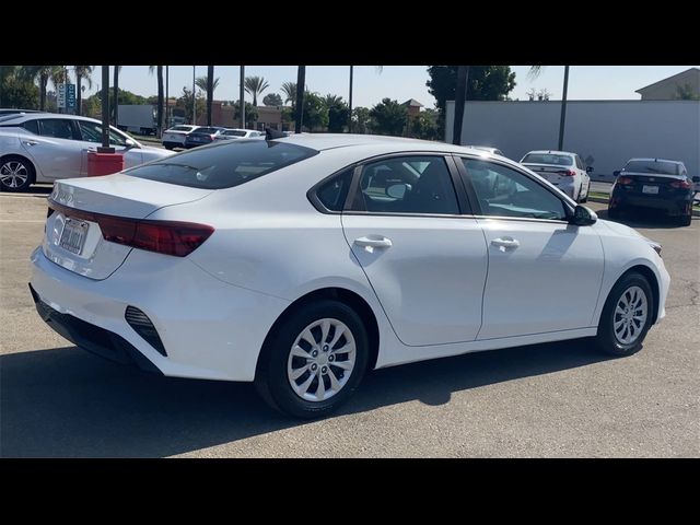 2023 Kia Forte LX