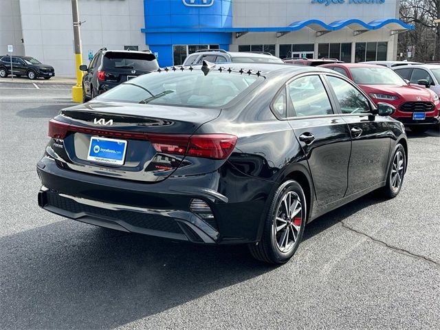 2023 Kia Forte LX
