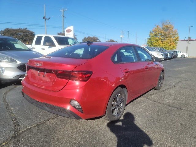 2023 Kia Forte LXS