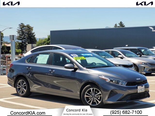 2023 Kia Forte LXS