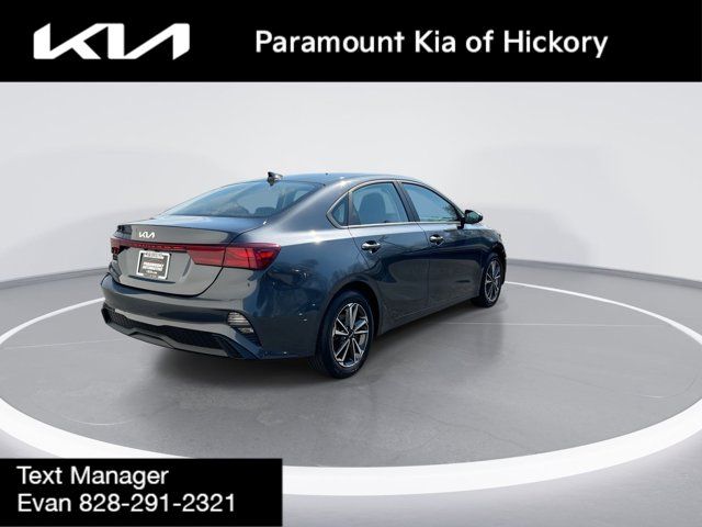 2023 Kia Forte LXS