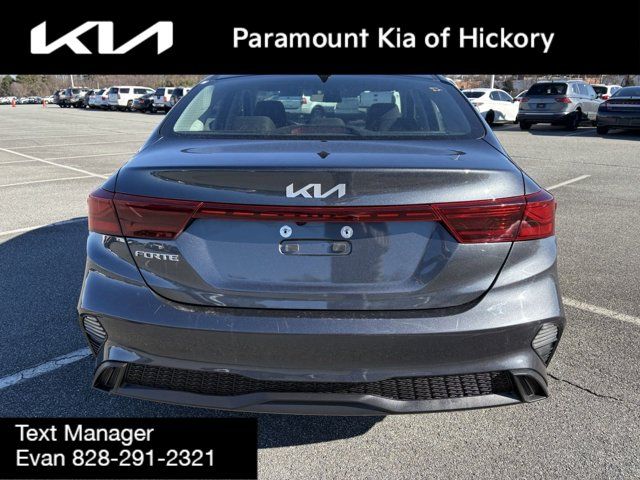 2023 Kia Forte LXS