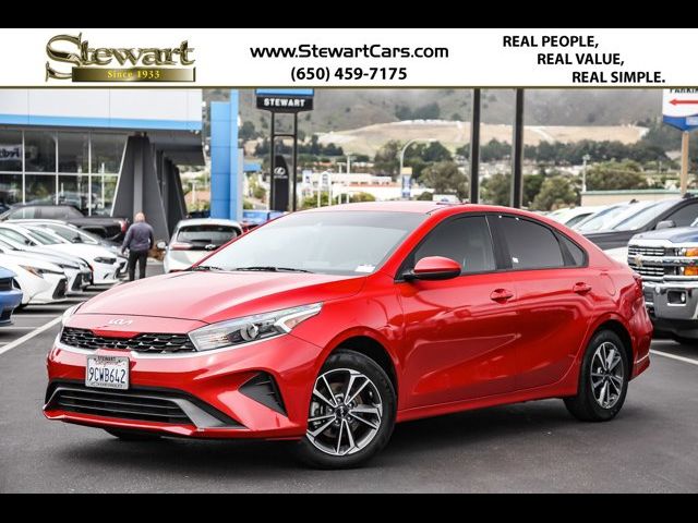 2023 Kia Forte LXS