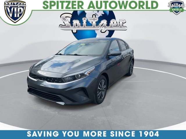 2023 Kia Forte LXS
