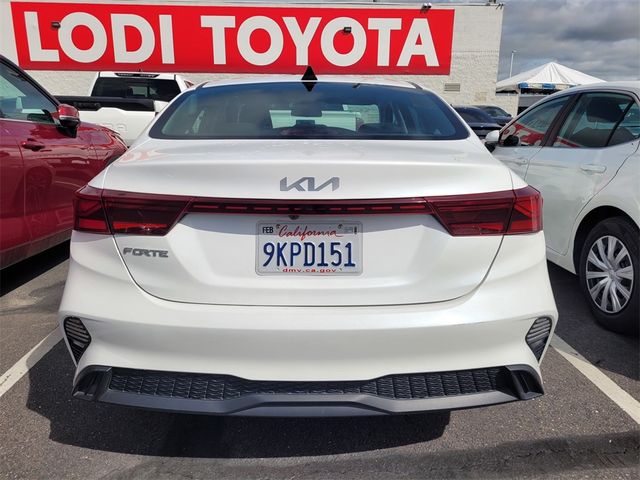 2023 Kia Forte LXS
