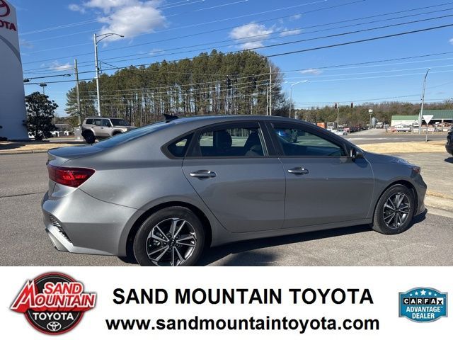 2023 Kia Forte LX