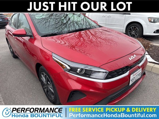 2023 Kia Forte LXS