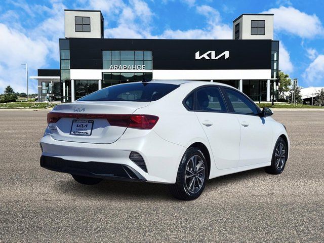 2023 Kia Forte LXS