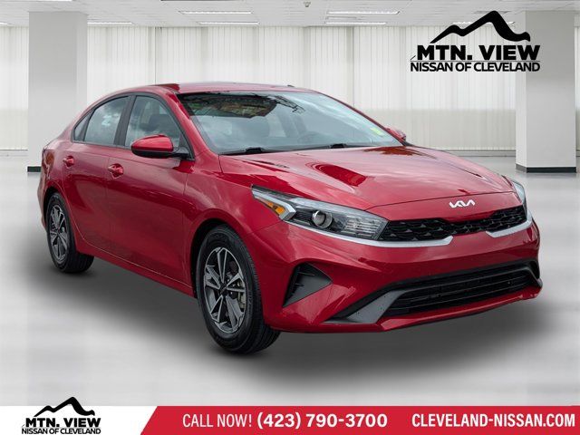 2023 Kia Forte LXS