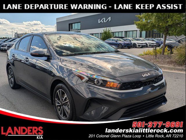 2023 Kia Forte LXS