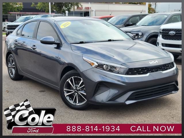 2023 Kia Forte LXS