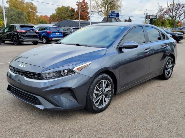 2023 Kia Forte LXS