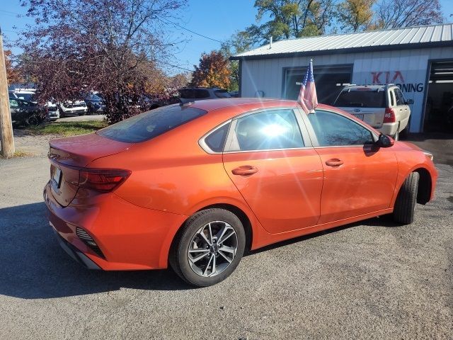 2023 Kia Forte LXS