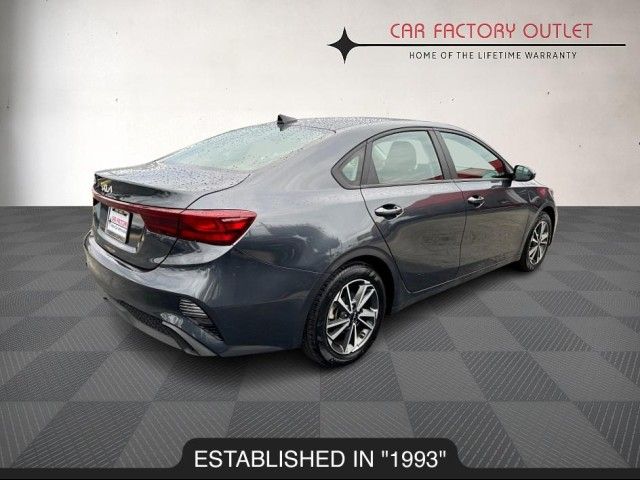 2023 Kia Forte LXS