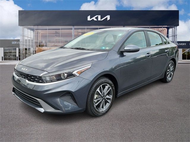 2023 Kia Forte LXS