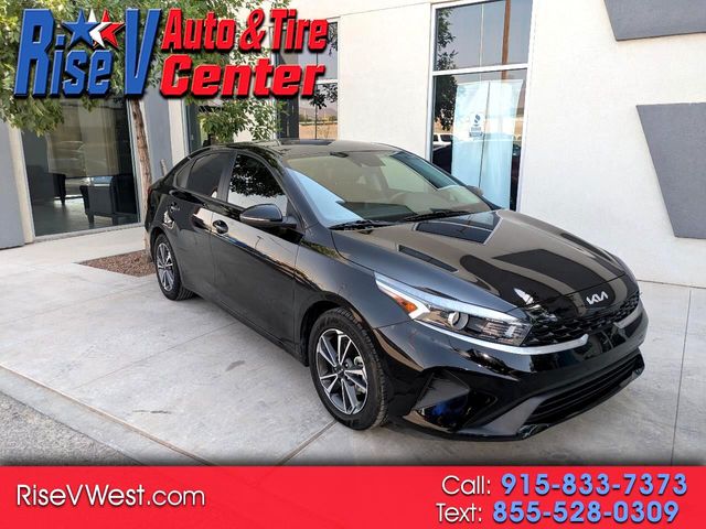2023 Kia Forte LXS