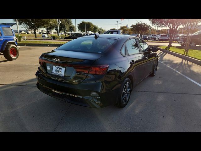 2023 Kia Forte LXS