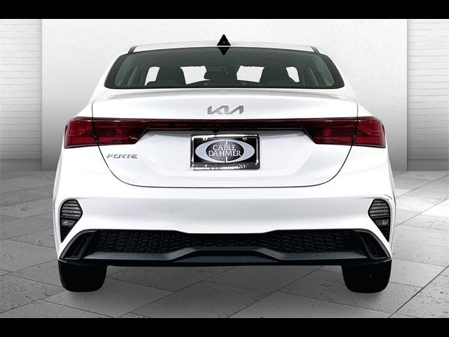 2023 Kia Forte LXS