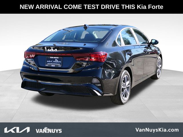 2023 Kia Forte LXS