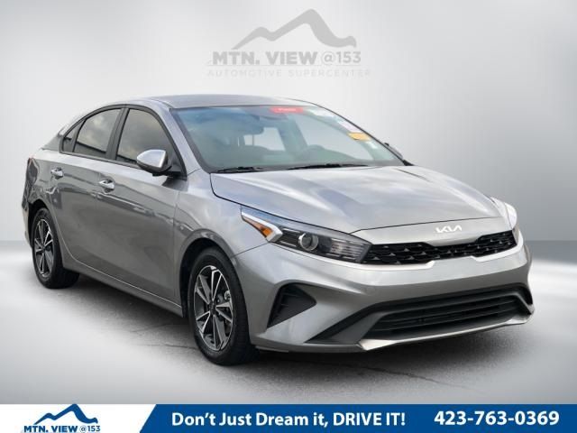 2023 Kia Forte LXS