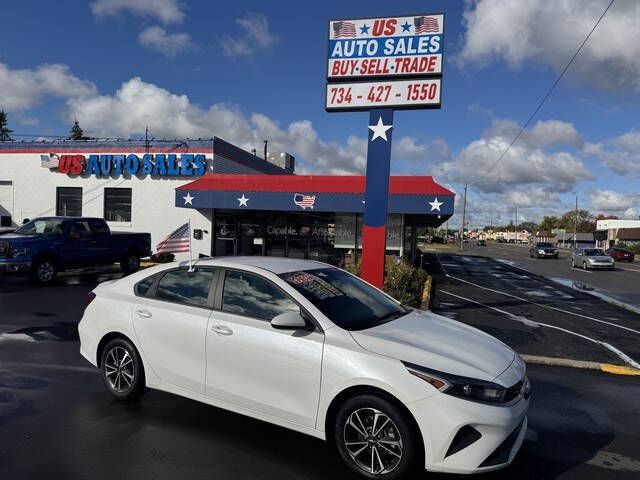 2023 Kia Forte LXS