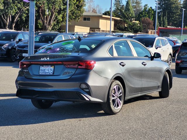 2023 Kia Forte 