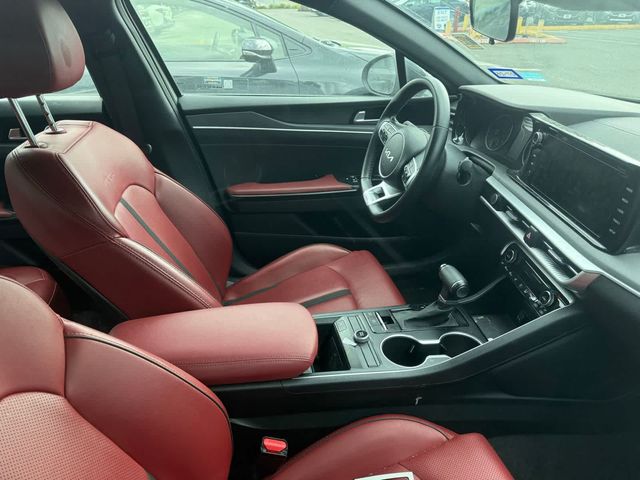 2023 Kia K5 GT-Line