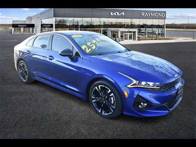 2023 Kia K5 GT-Line