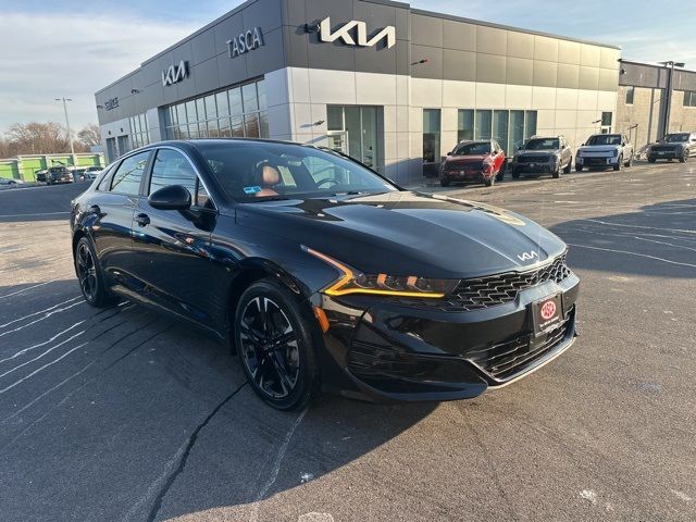 2023 Kia K5 GT-Line