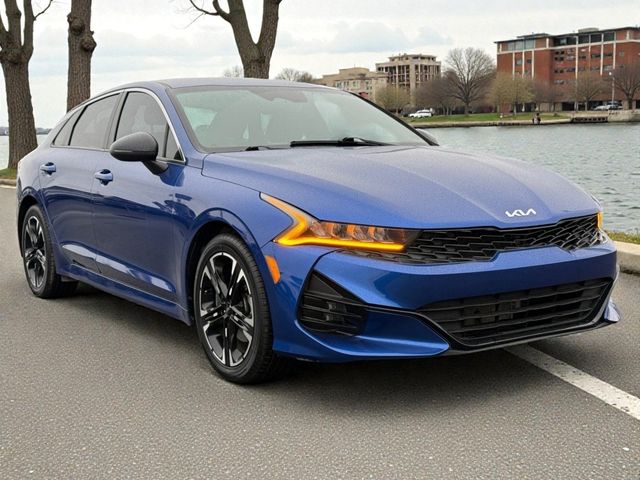 2023 Kia K5 GT-Line