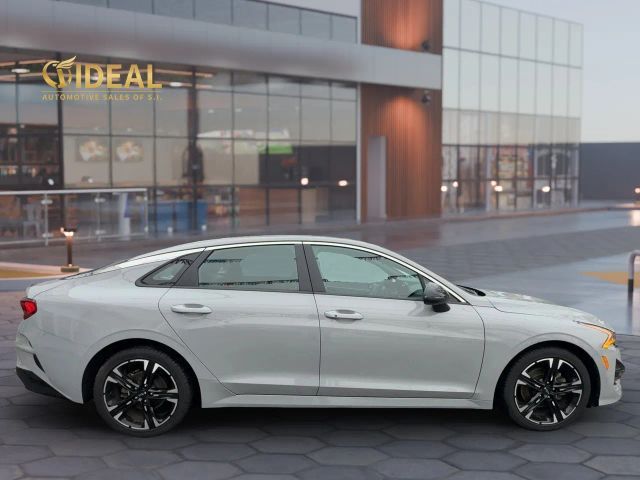 2023 Kia K5 GT-Line