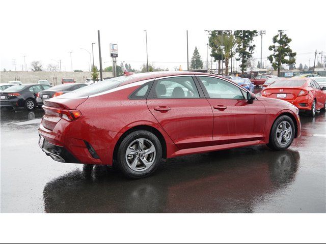 2023 Kia K5 LXS