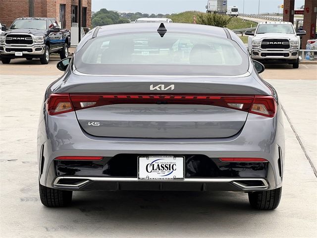 2023 Kia K5 LXS