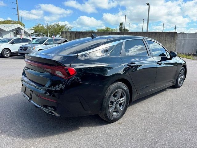 2023 Kia K5 LXS