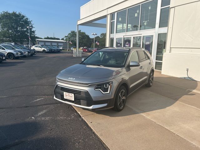 2023 Kia Niro EX