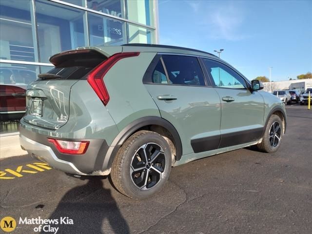 2023 Kia Niro EX